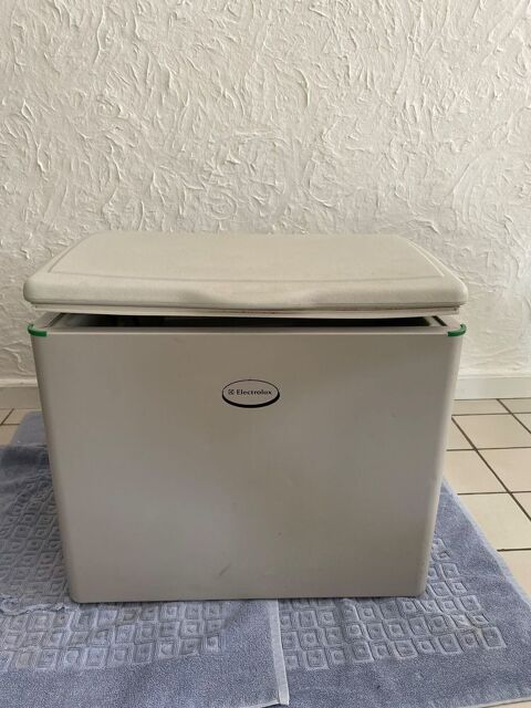 REFRIGERATEUR CAMPING ELECTROLUX
Saint-Etienne (42)