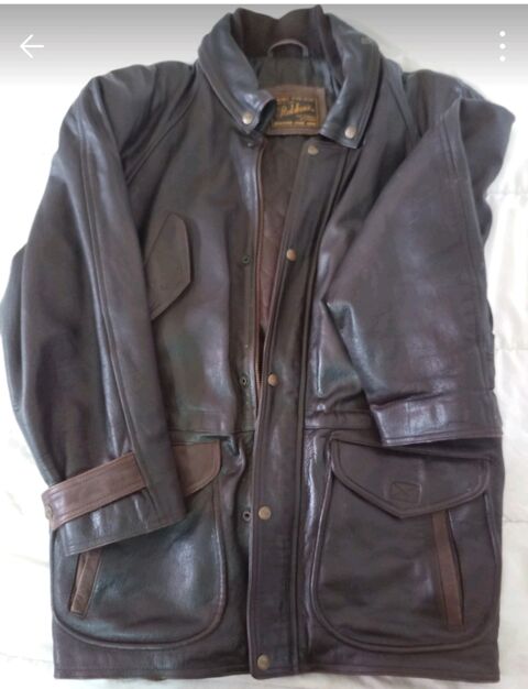 Trois quarts cuir marque Redskins trs bon tat. 80 Vertaizon (63)