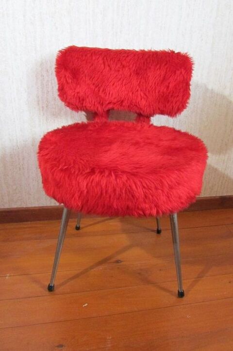 Petite chaise cocktail vintage, moumoute 75 Paris 15 (75)