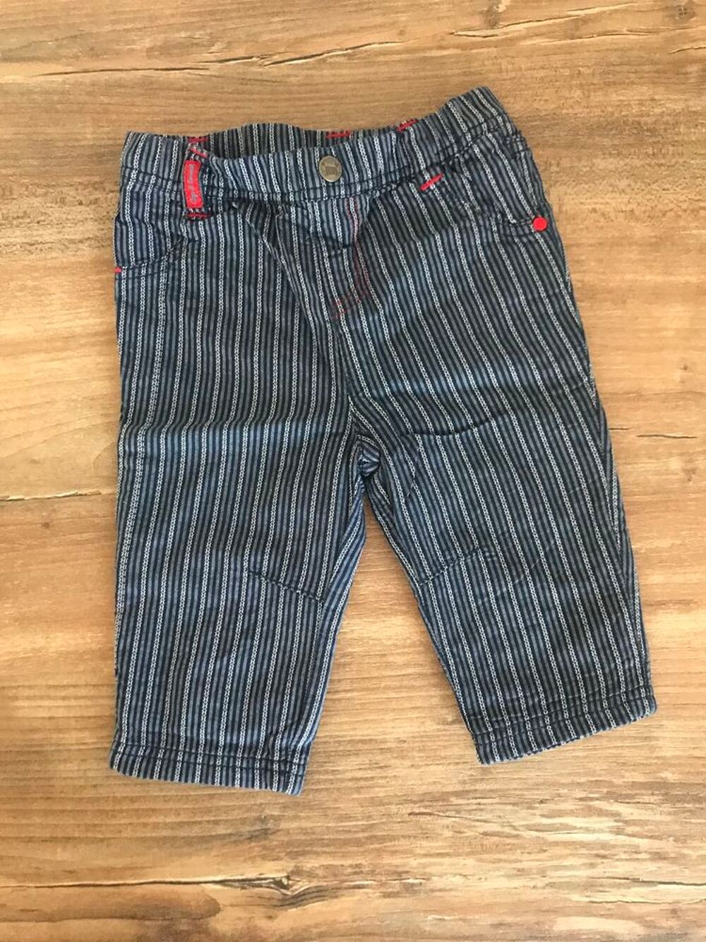 Ensemble pantalon/tee shirt manches longues enfant Puériculture