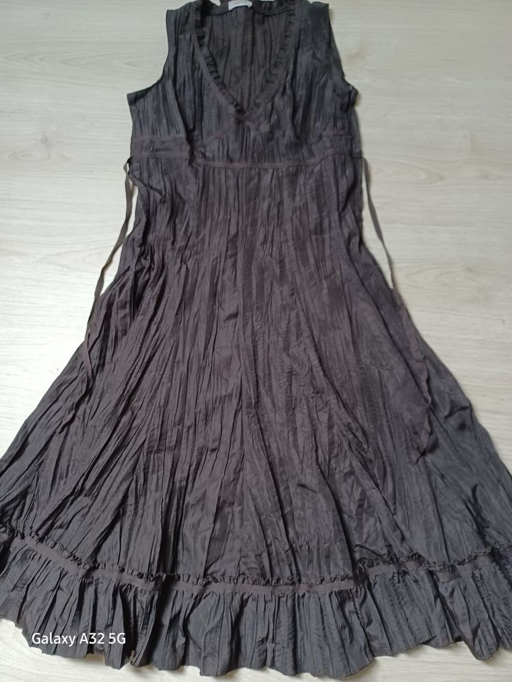 ROBE ORIGINALE Vêtements