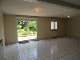  Appartement � louer 5 pi�ces 126 m� Chalezeule