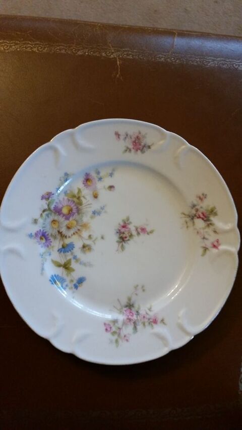 Assiettes a dessert porcelaine 80 Paris 13 (75)