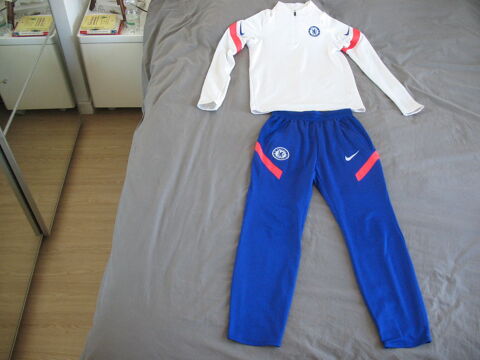 Survtement Nike Chelsea taille L
30 Saint-Cloud (92)