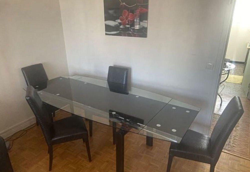 Table salle &agrave; manger Meubles