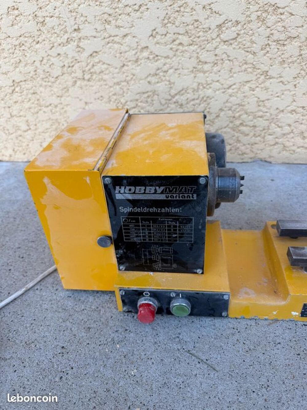 TOURS A BOIS hobby sur pieds pour travail a la hauteur Bricolage