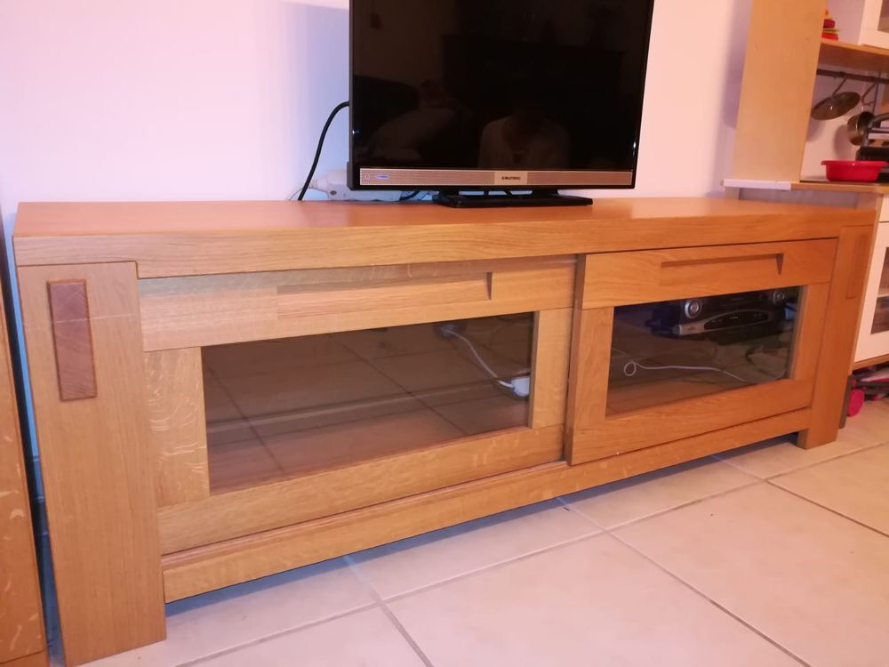 Meuble tv en ch&ecirc;ne Meubles