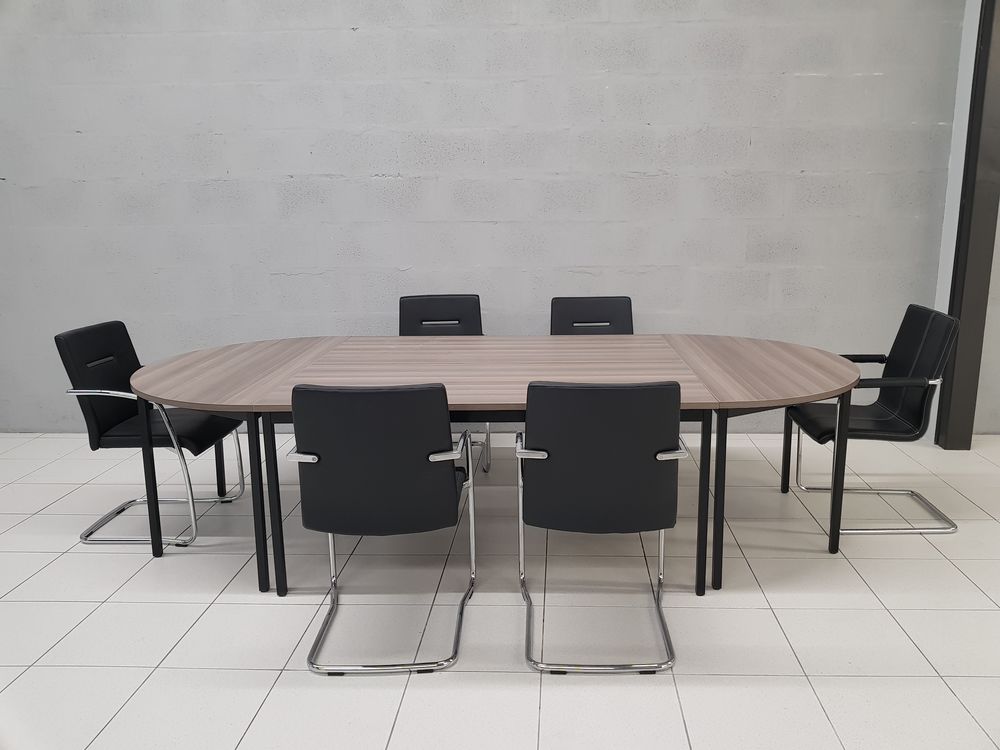 Ensemble r&eacute;union 2 tables 160x70 + 2 demi-lunes 
Meubles