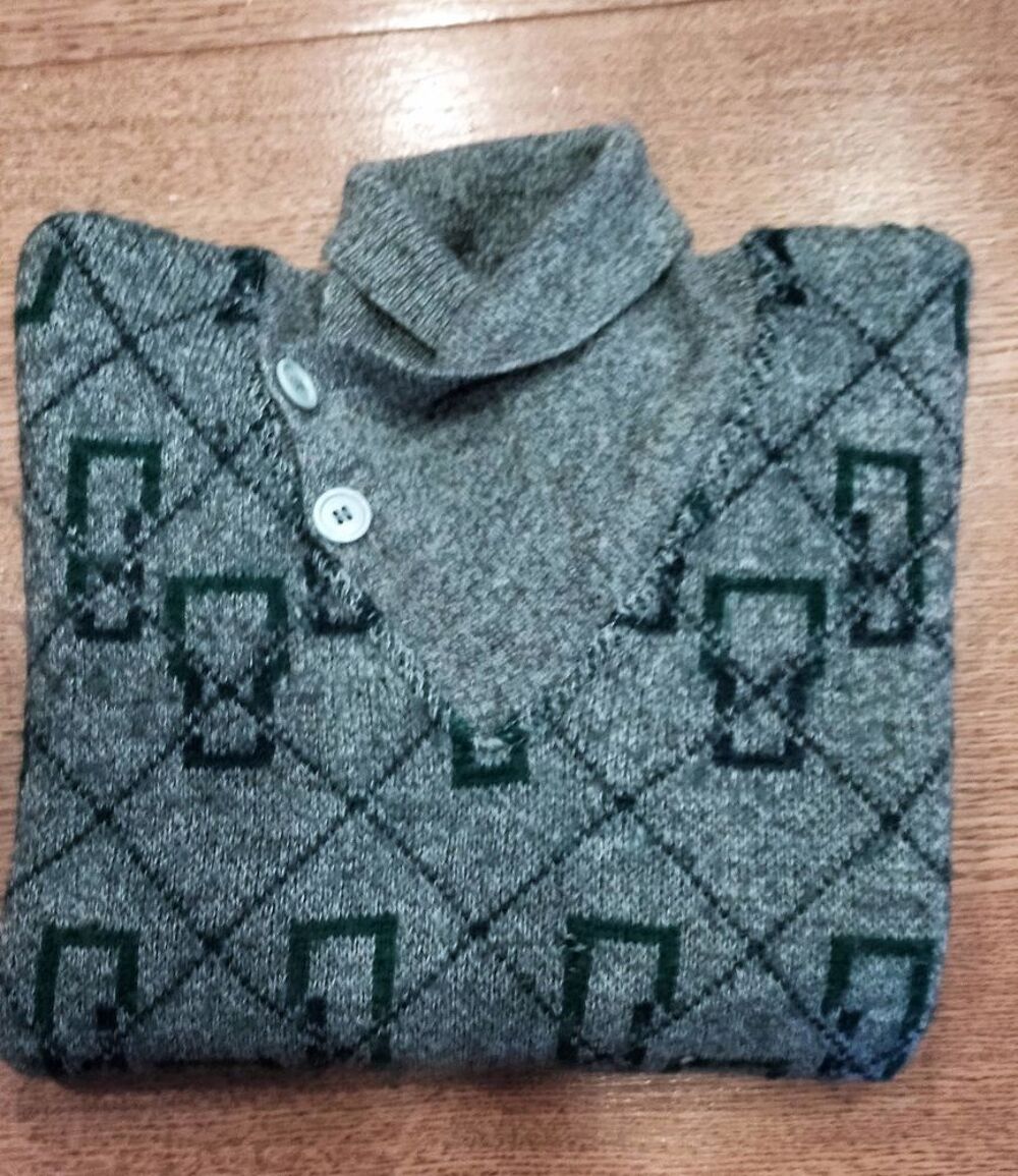Pull homme Danherv&eacute; Paris Vêtements