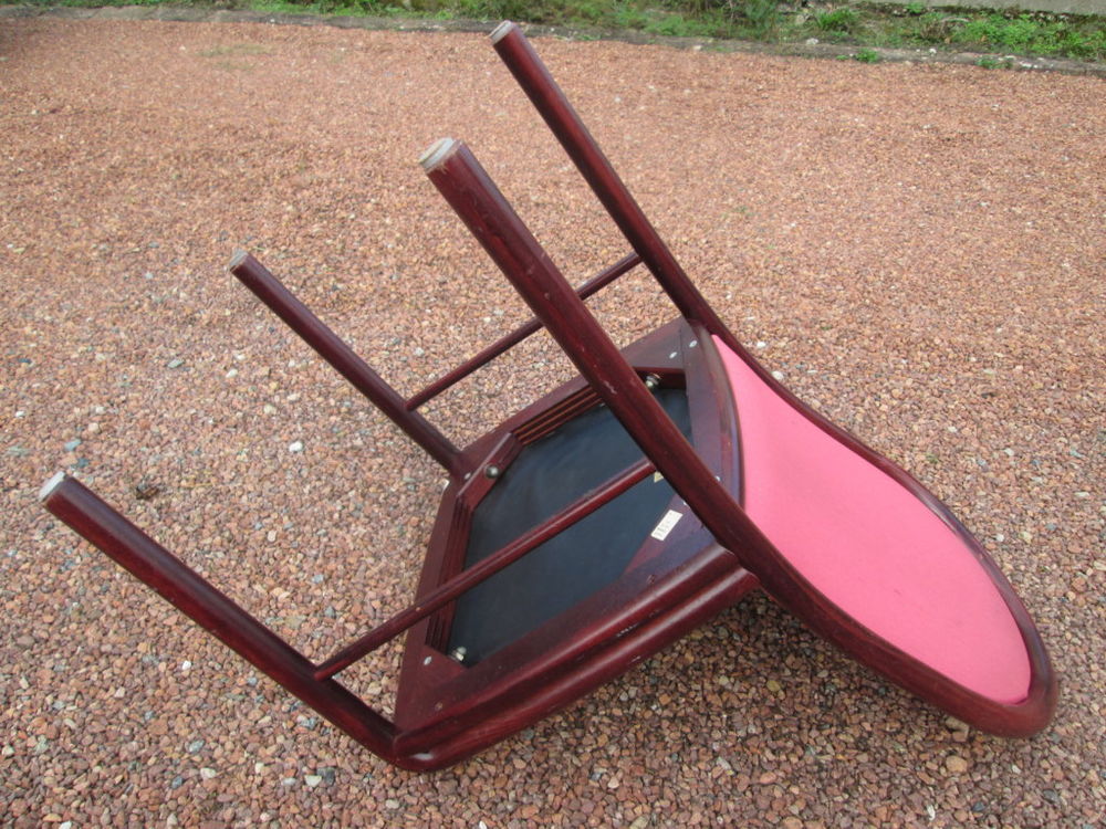 deux belles chaise Meubles