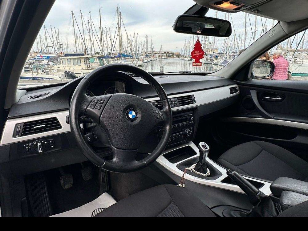 S&eacute;rie 3 Touring 318i 143 ch Edition 2012 occasion 66100 Perpignan