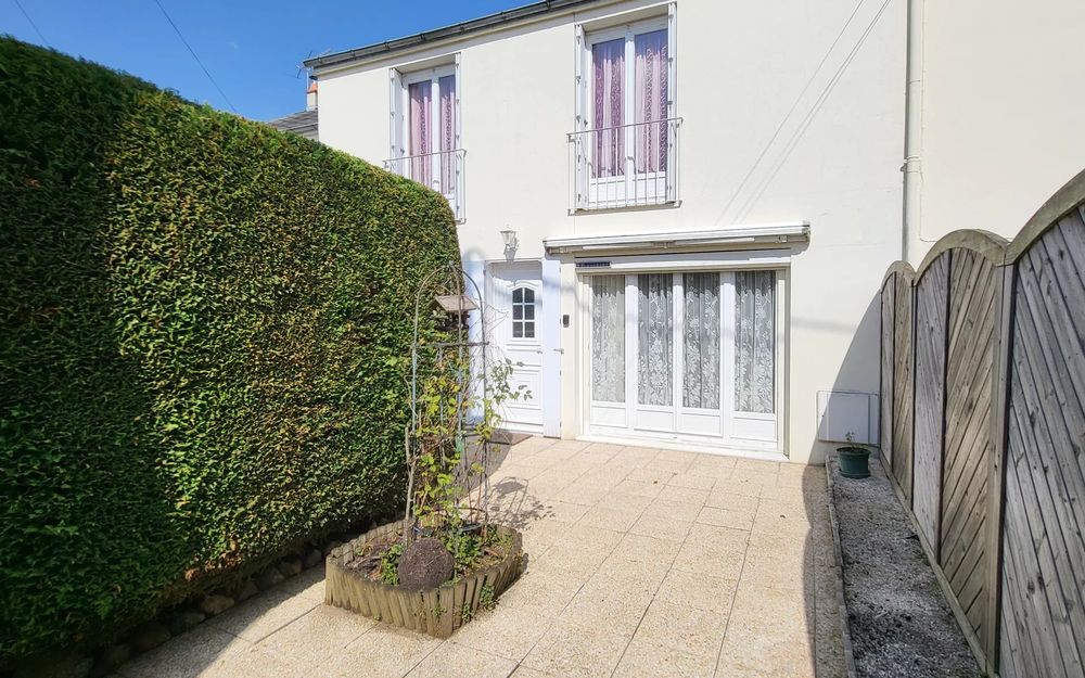 Vente Maison maison5 pièces 95m² CHATILLONCOLIGNY45230 terrain202m² Châtillon-coligny