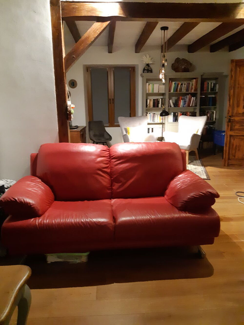 2 Canap&eacute;s cuir rouge 2 et 3 places Meubles