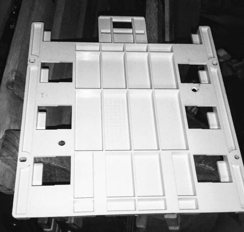 rail fixation p�riph�rique 5.25pouces 8 Lampertheim (67)