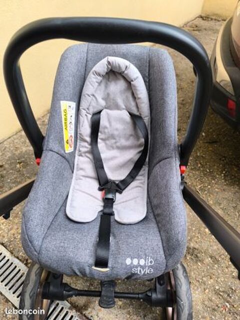 POUSSETTE 200 M�zi�res-sur-Seine (78)