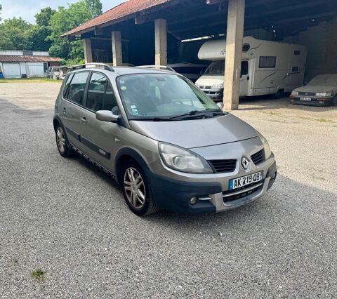 Renault scenic ii Scenic 1.9 dCi 130 FAP Conquest