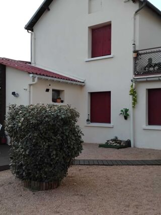  Immeuble à vendre 547 m² Gouzon