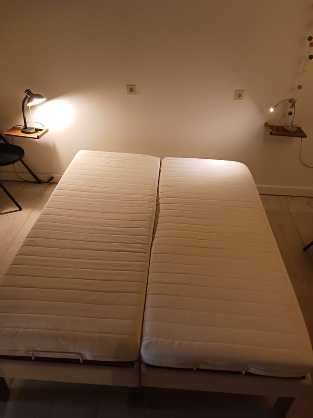 LIT DOUBLE RELAXATION 200 x 160 cm
Meubles
