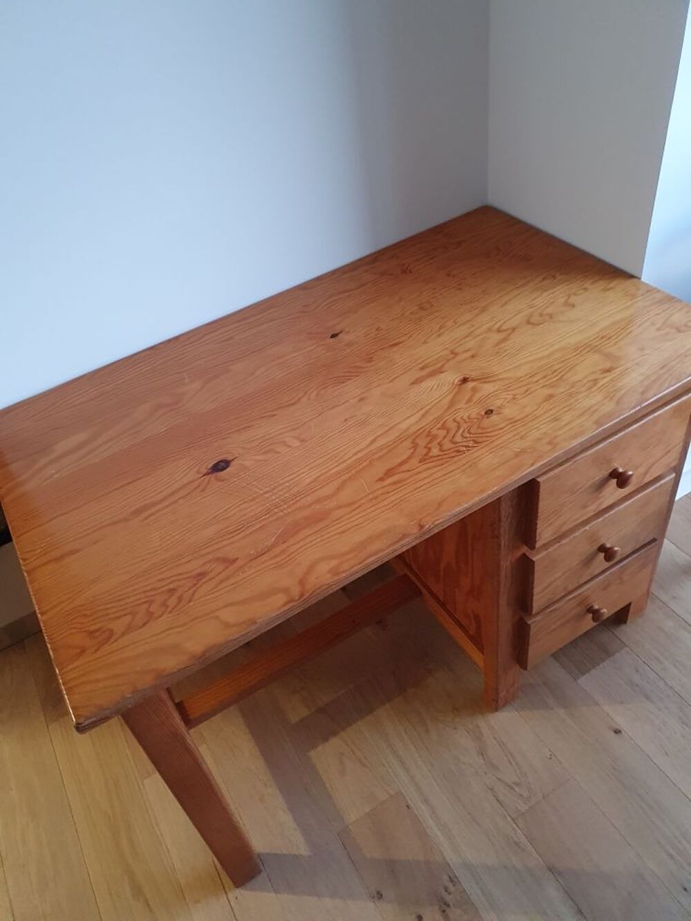 Bureau en pin 110 x 66 Meubles