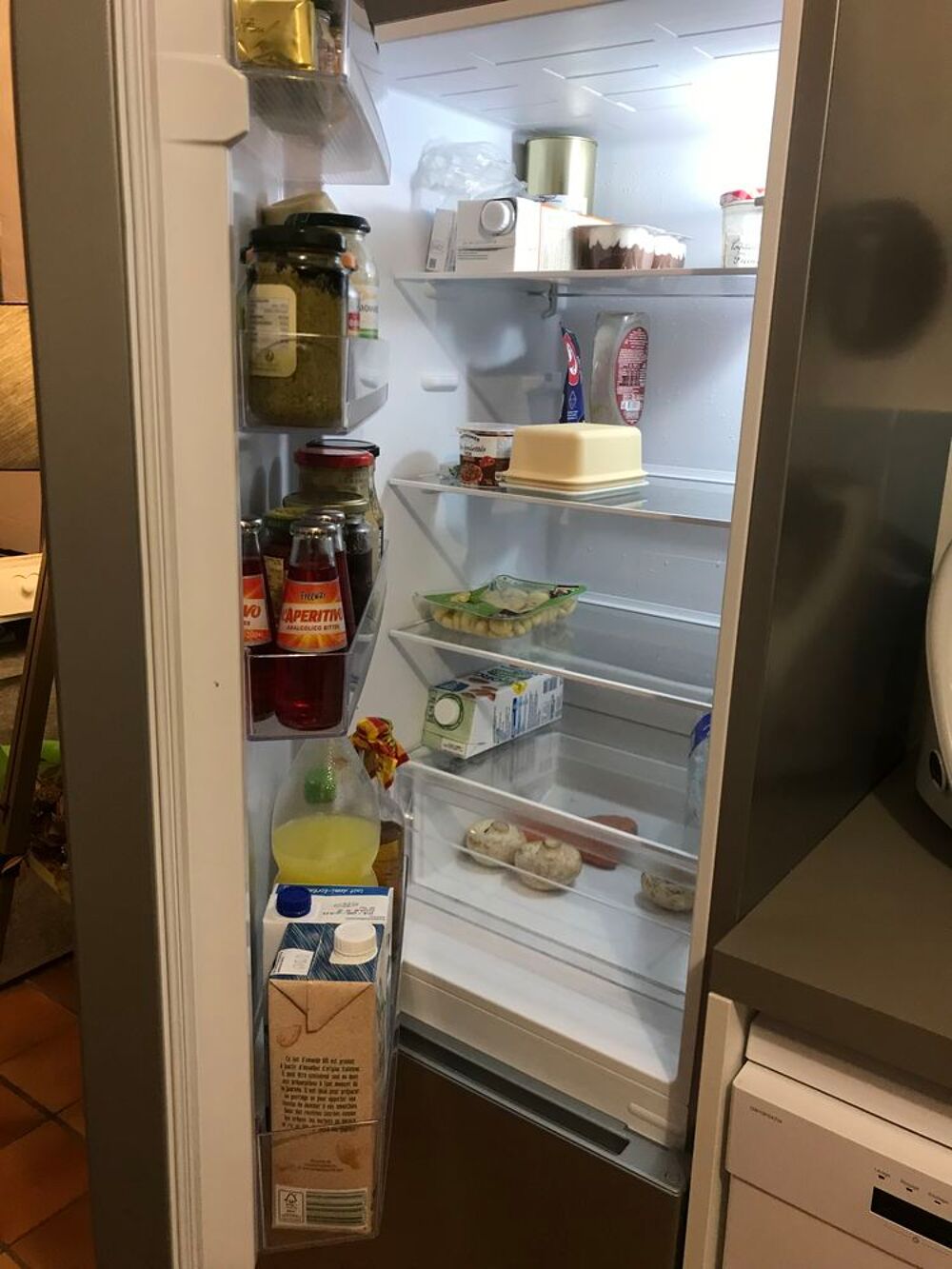 COMBINE REFRIGERATEUR CONGELATEUR BAS Electroménager