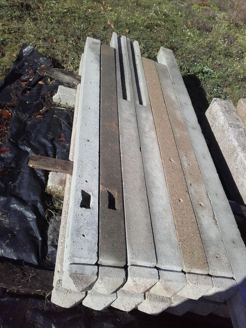 POTEAUX beton 10x10x 2m Bricolage