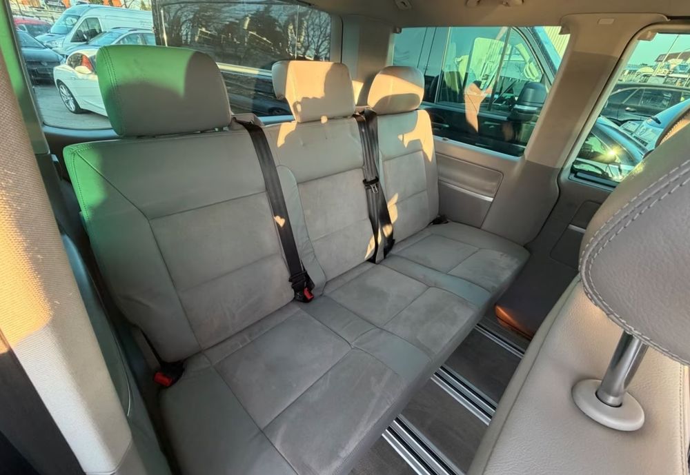 MULTIVAN  occasion 33000 Bordeaux