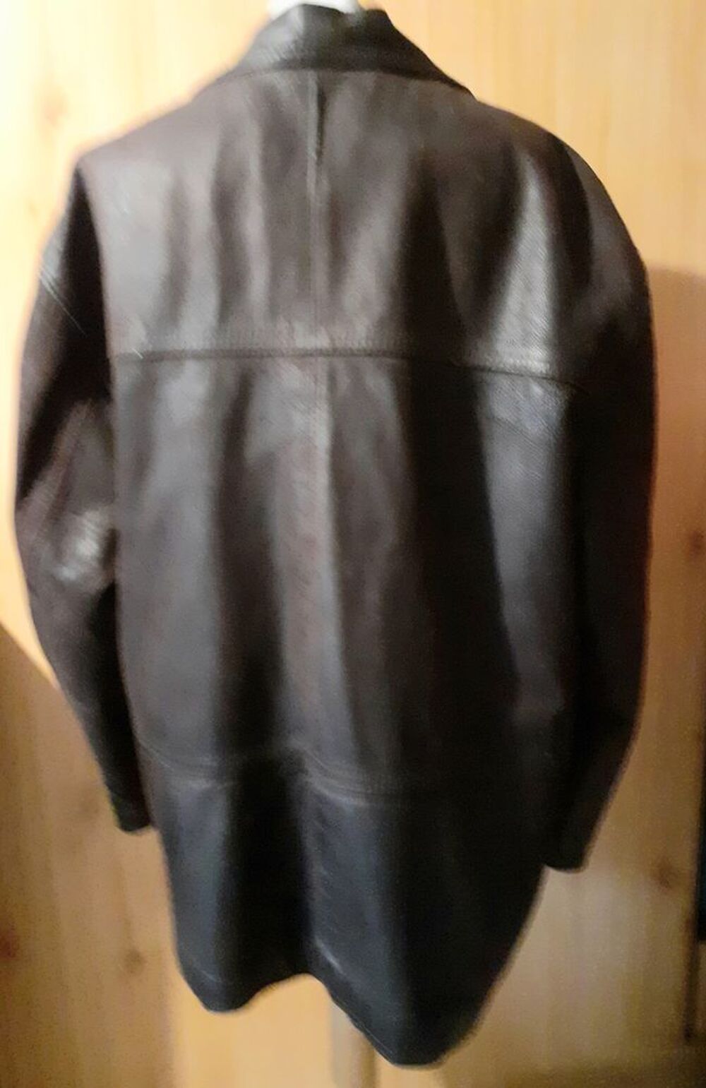 Veste homme en cuir v&eacute;ritable V�tements