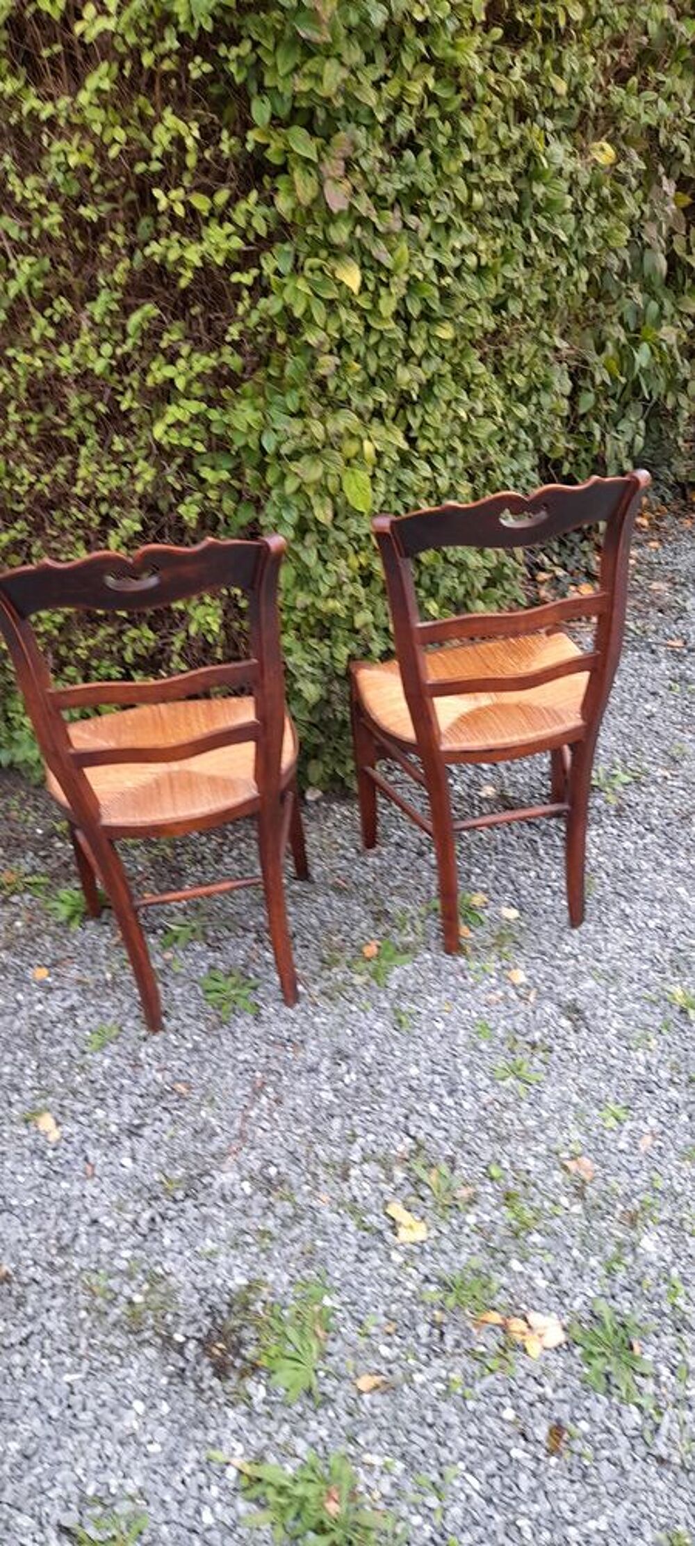 2 chaises anciennes en paille Meubles