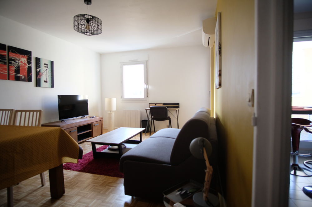 Location Appartement T2 meubl 50m, terrasse, garage et + en option Villeurbanne