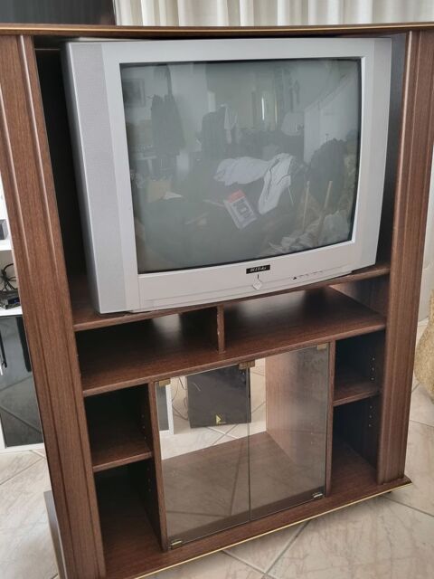Meuble HIFI et TV avec TV cathodique 70cm 60 Frontignan (34)