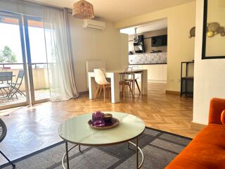  Appartement � vendre 3 pi�ces 77 m�