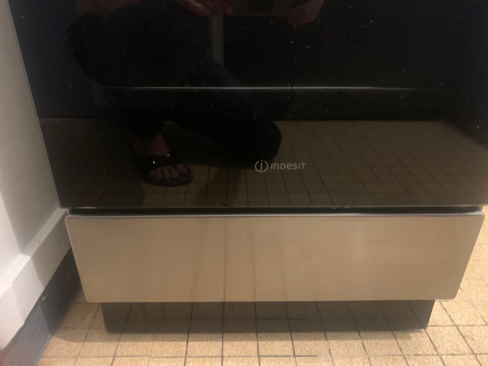 Cuisini&egrave;re indesit 4ans Cuisine
