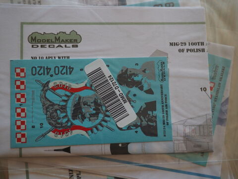 D�cals Mig-29 Polish comm�moratif �chelle 1/72 12 Lunel (34)