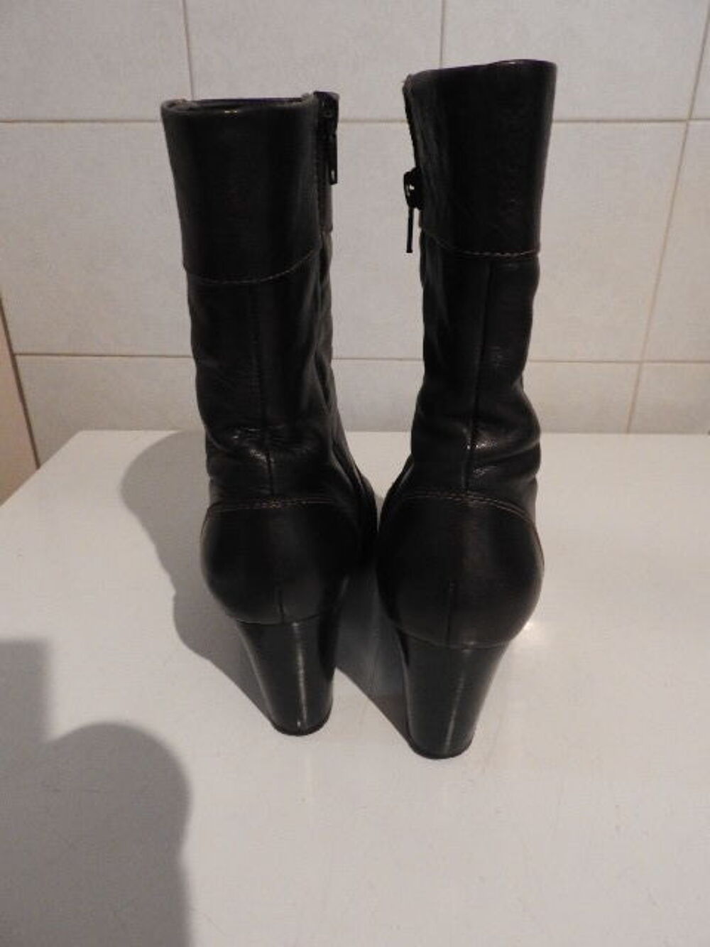 paire de bottines marron/bronze pointure 39 Chaussures