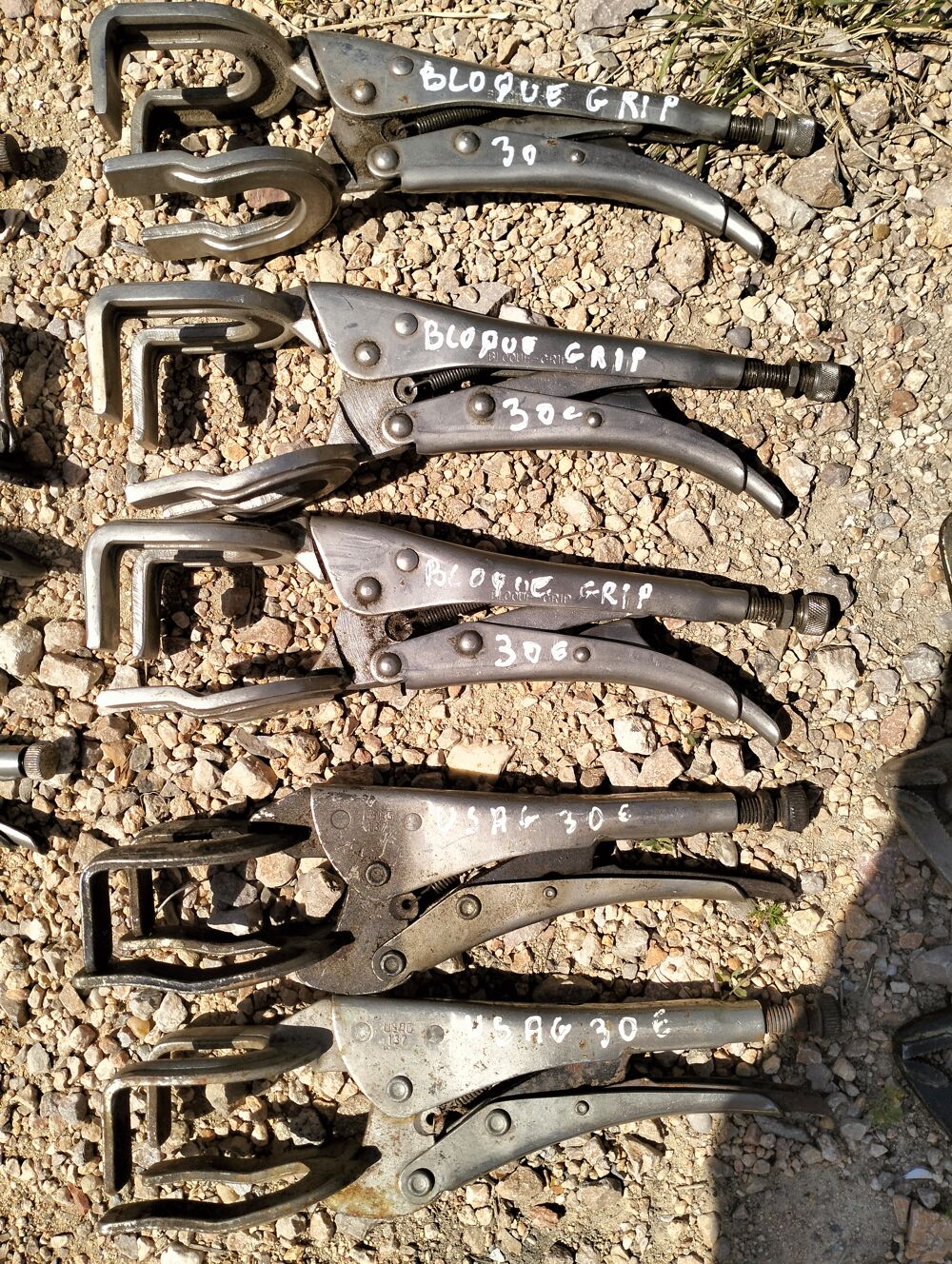 Pince etau soudeur carrossier Bricolage