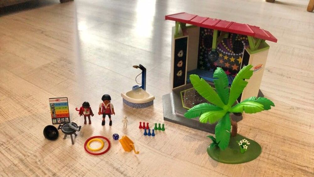 H&ocirc;tel Playmobil en tr&egrave;s bon &eacute;tat Jeux / jouets