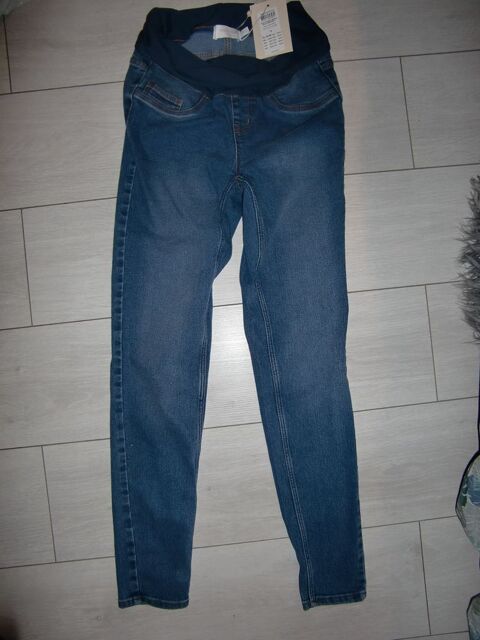 Jean de grossesse  Mama Licious  Taille S 17 Rueil-Malmaison (92)