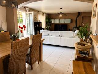  Villa à vendre 9 pièces 196 m²