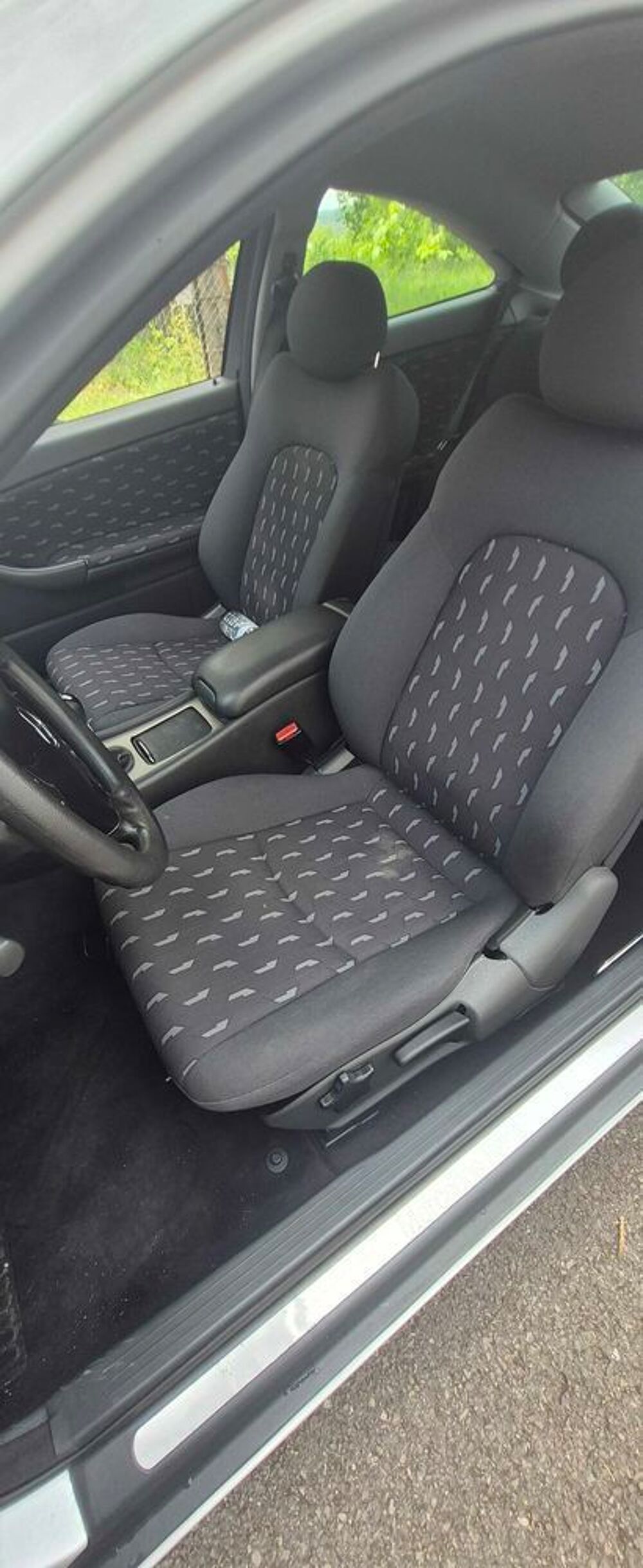 Classe C C Coup&eacute; Sport 220 CDI Sport 2002 occasion 57000 Metz