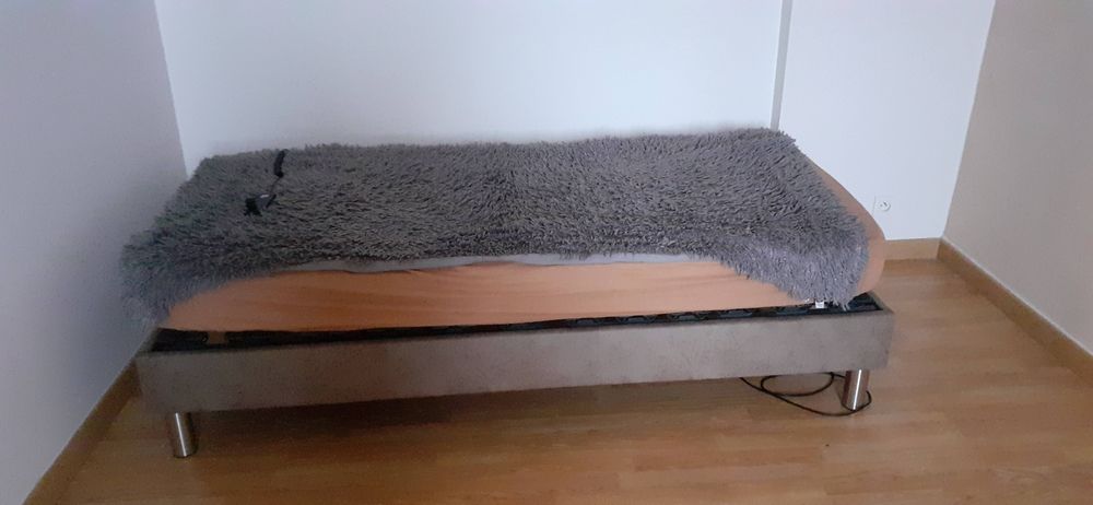 Lit &eacute;lectrique modulable couchage 1 personne
Meubles