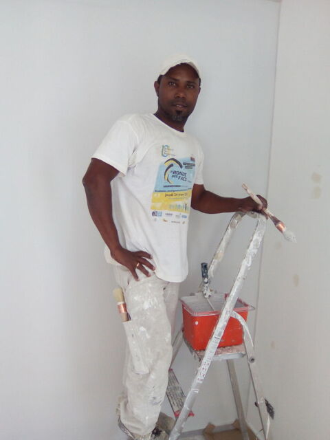 peintre tapese e decoraction 0 06100 Nice
