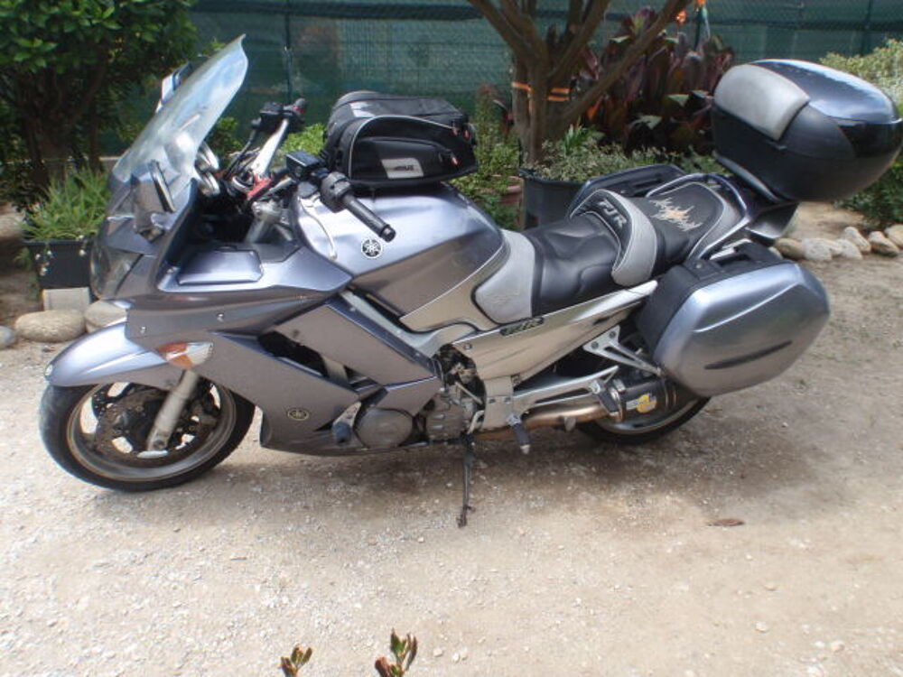 YAMAHA 2006 occasion 66000 Perpignan