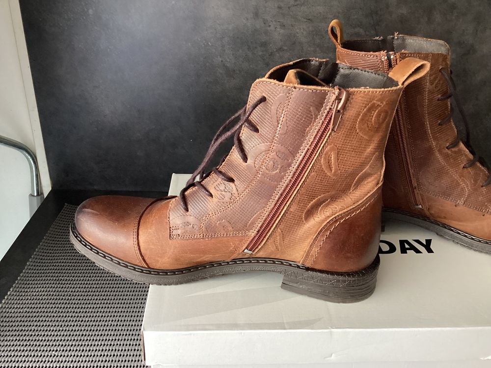 Bottines en cuir Chaussures