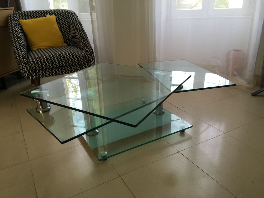 Table de salon en verre Meubles