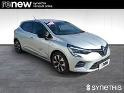 Clio V Clio E-Tech full hybrid 145 Evolution 2023 occasion 13200 Arles