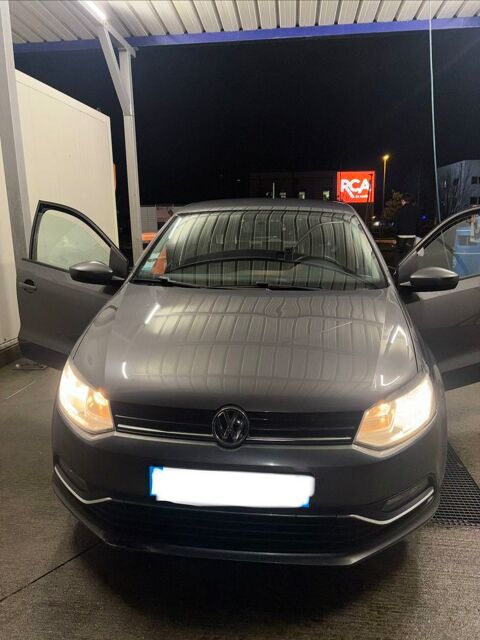 Volkswagen Polo 1.4 TDI 90 BMT Confortline 2015 occasion La Croix-Hell&eacute;an 56120