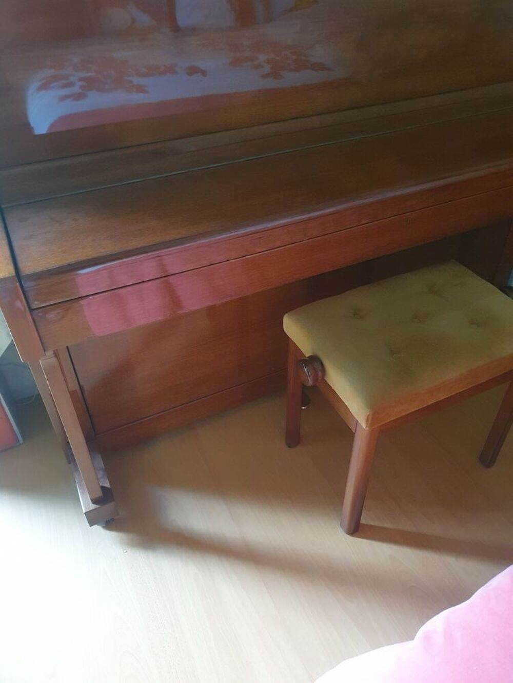 Beau piano droit acajou verni Instruments de musique