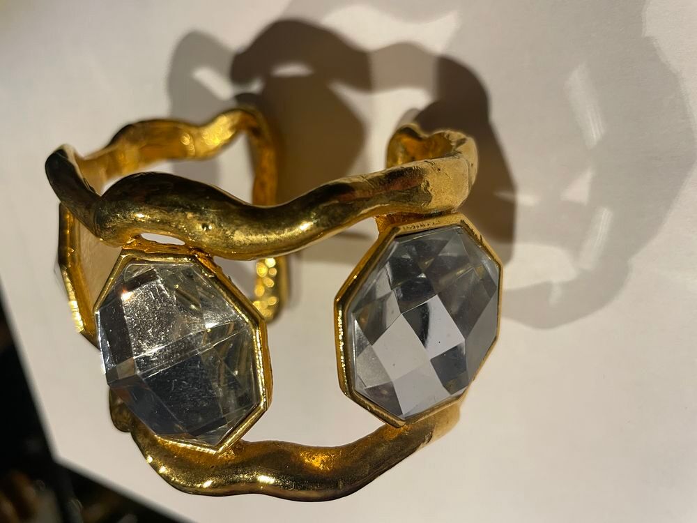 Bracelet rigide dor&eacute; INES DE LA FRESSANGE 3 gros strass Bijoux et montres