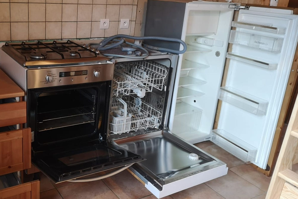 appareils m&eacute;nagers encastrables en bon &eacute;tat Electrom�nager