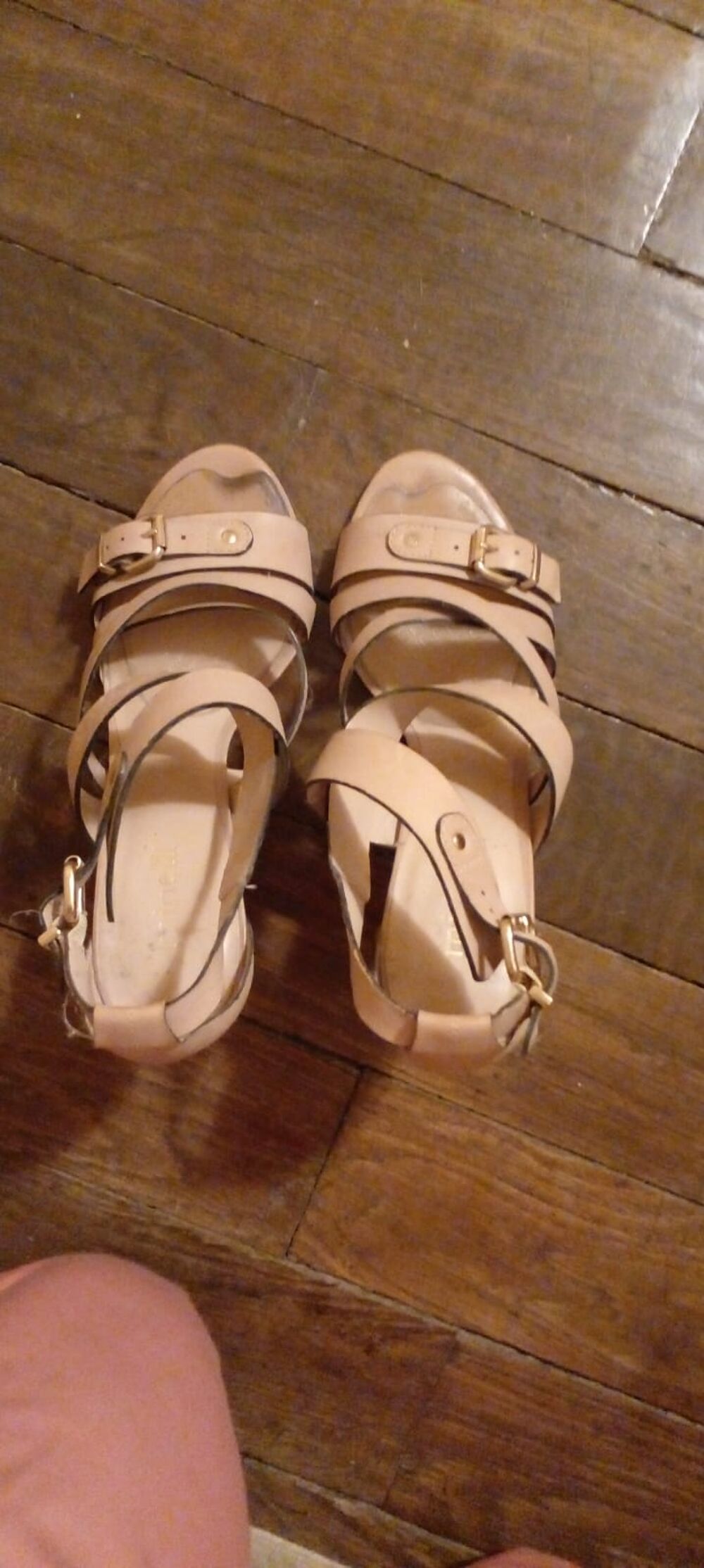 Nus-pieds &agrave; talons Chaussures
